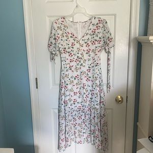 Boutique midi floral print dress with tie sleeves